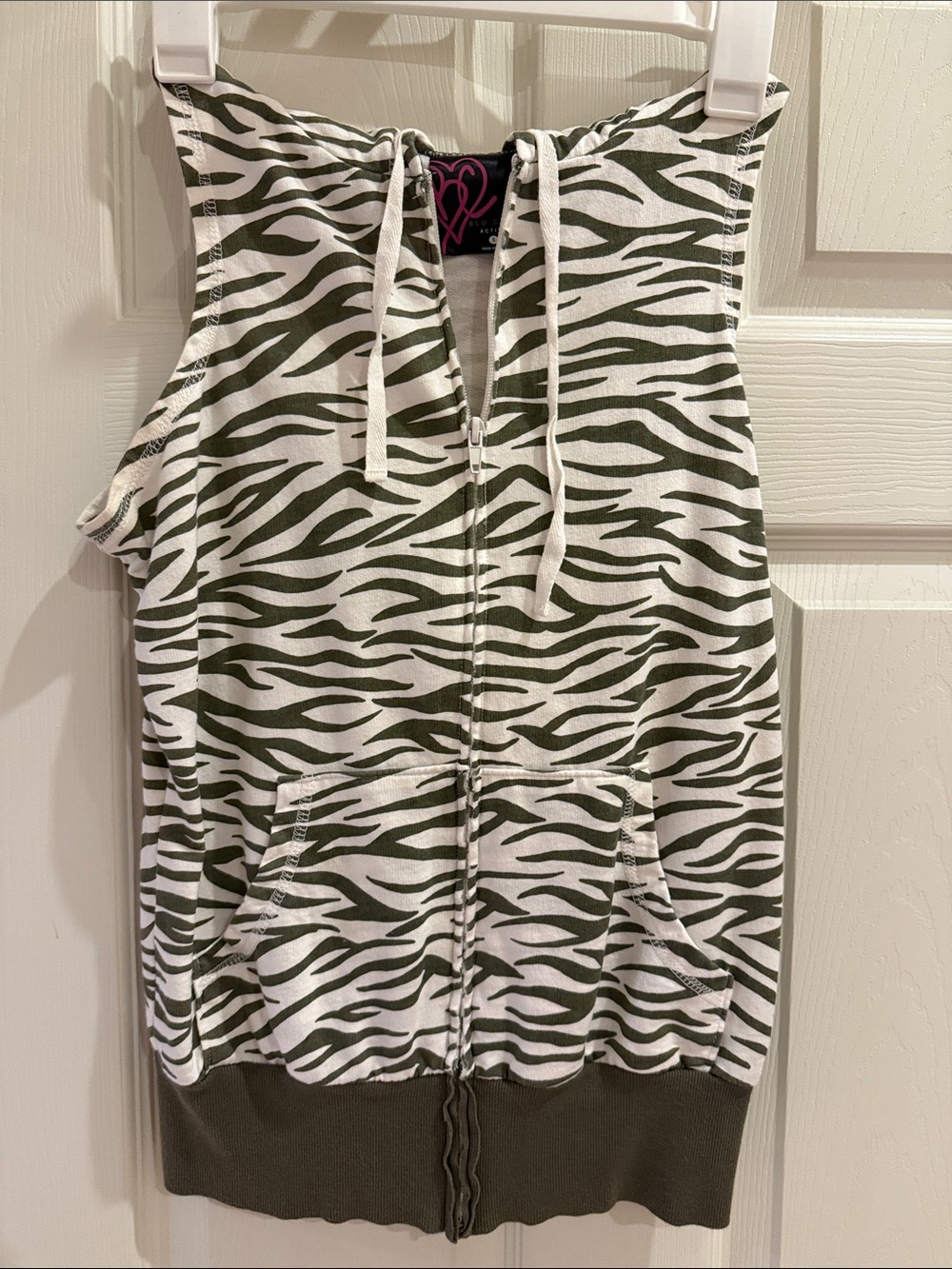 Zumba Instructor Sleeveless Zip-Up Hoodie in Olive Zebra Print